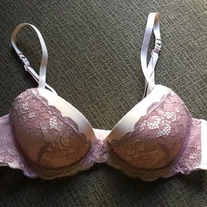 Marilyn Monroe bra